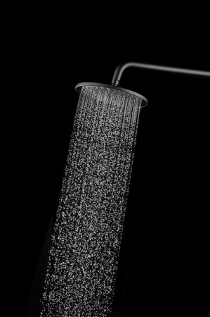 Душевая система с изливом Arrow AG3317SHMB черный